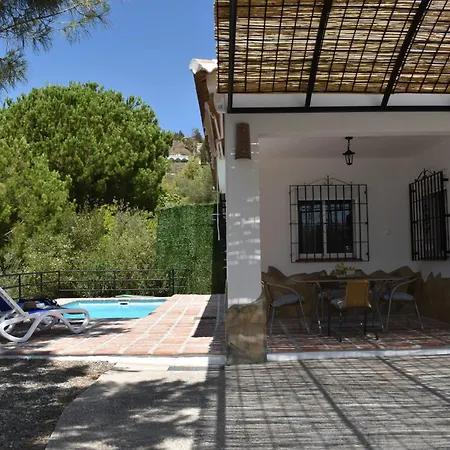 Aguaillo - 20 Min Walk To *